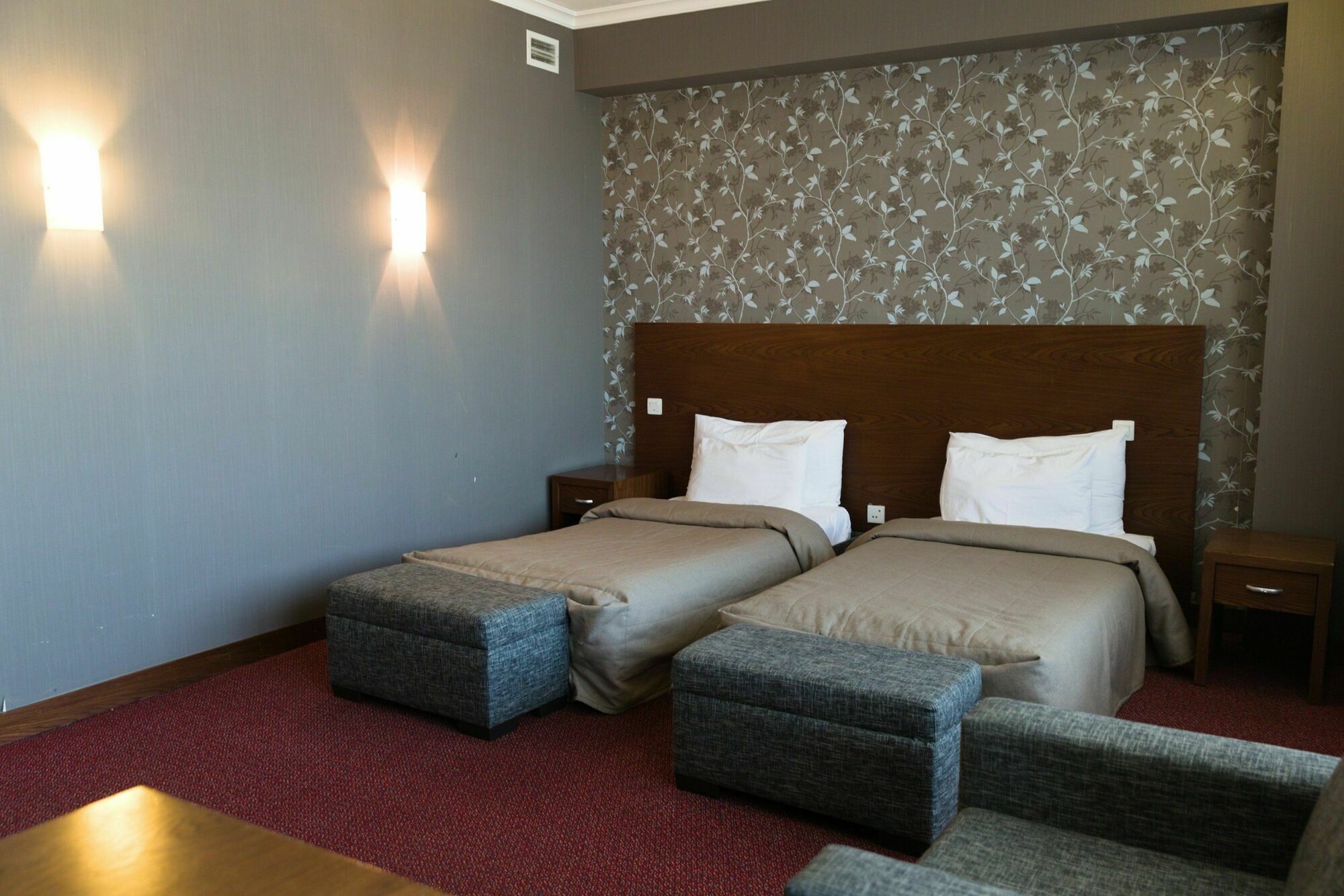 Caspian Business &